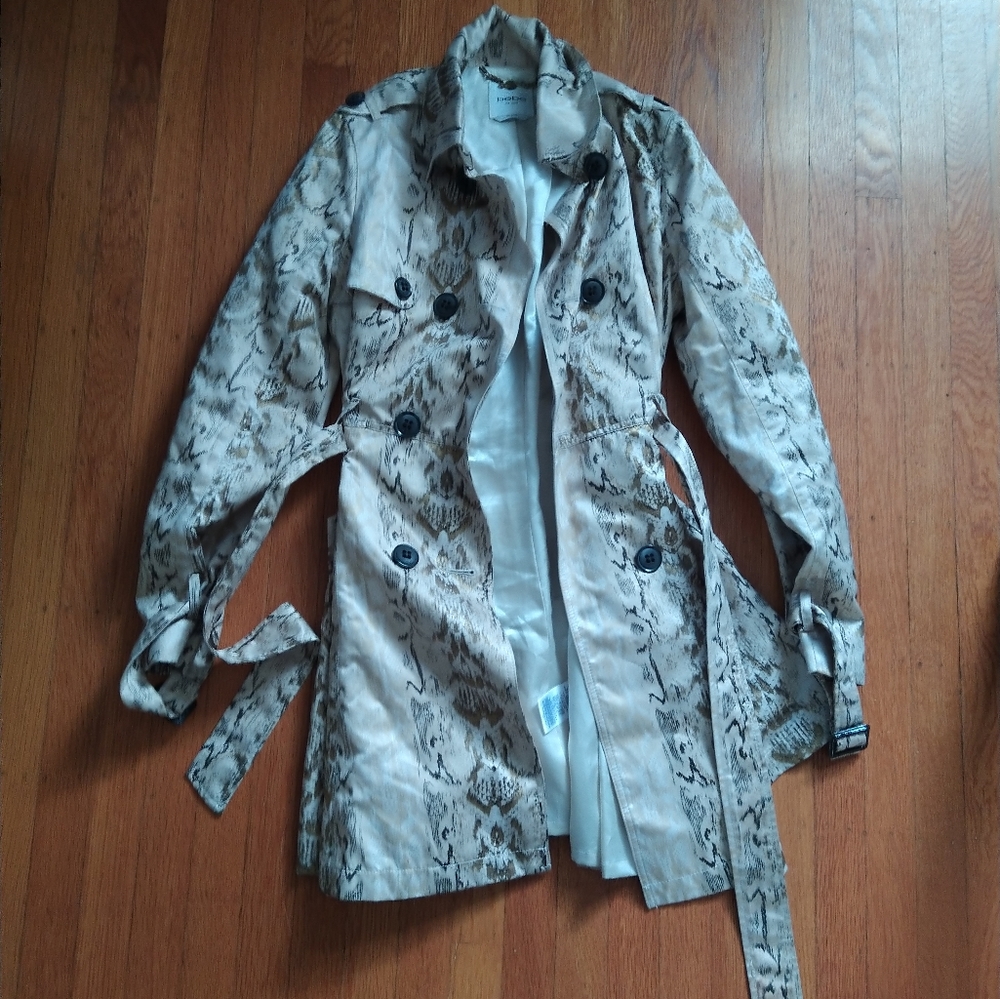 Bebe trench coat